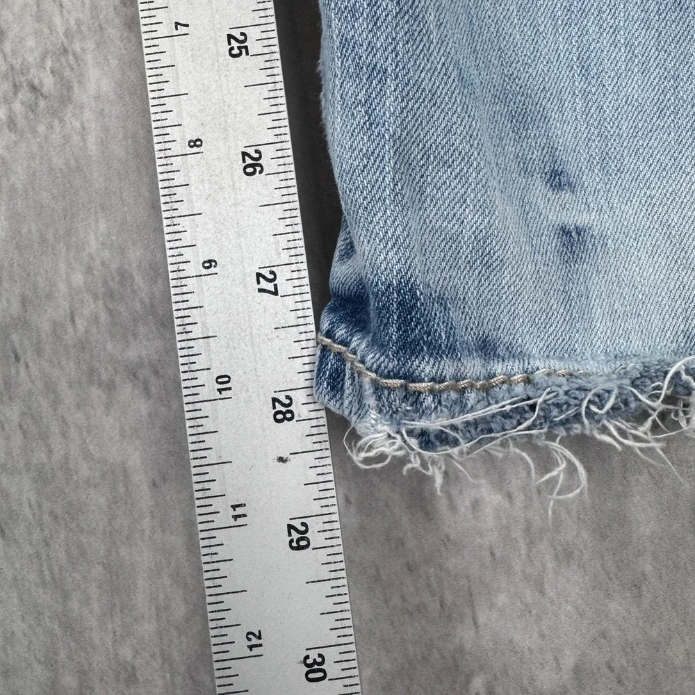 BKE Tyler Mens Jeans Size 38S Straight Leg Stretch Denim Actual 38x28 Distressed